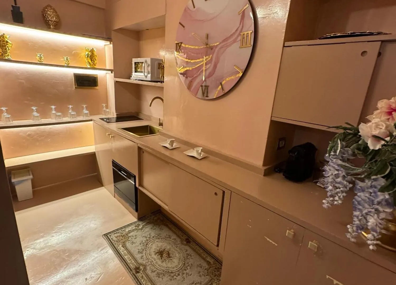 Ponte Vetero Hideaway - Underground Apartment Milan